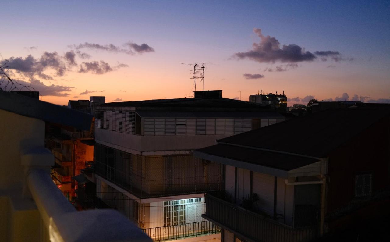 Maison Victoire, Pointe-A-Pitre エクステリア 写真
