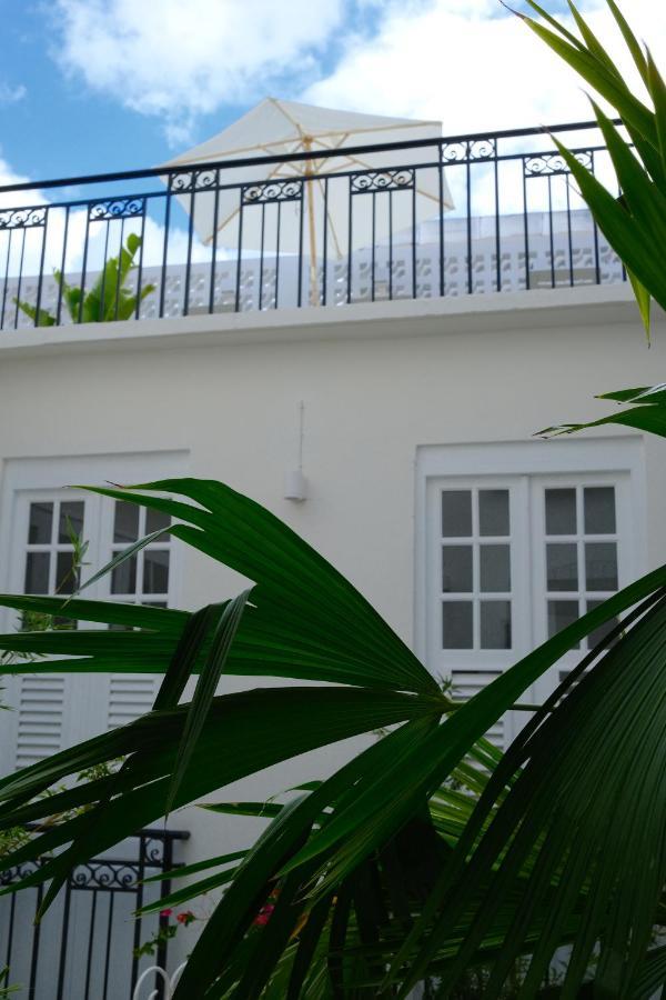 Maison Victoire, Pointe-A-Pitre エクステリア 写真